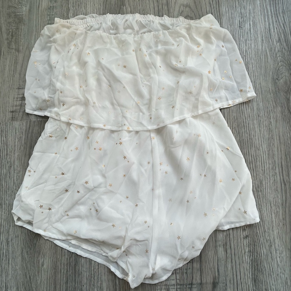 Tobi White w/ Stars ‎ Off-Shoulder Romper Sz S